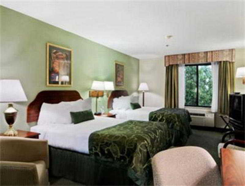 Wingate By Wyndham Dallas Love Field Hotel Room photo