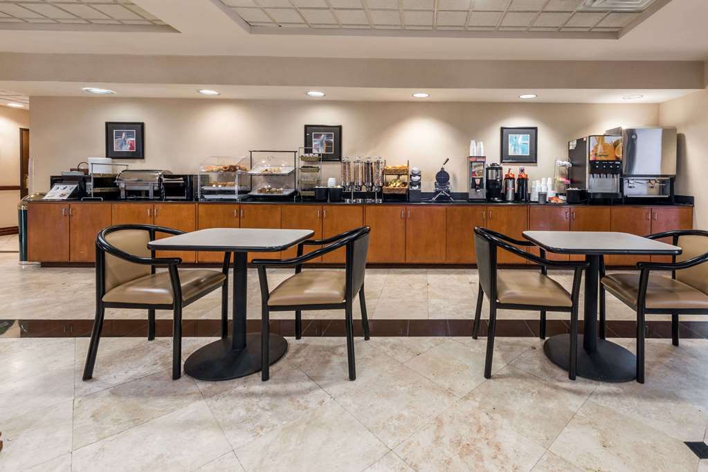 Wingate By Wyndham Dallas Love Field Hotel Facilities photo